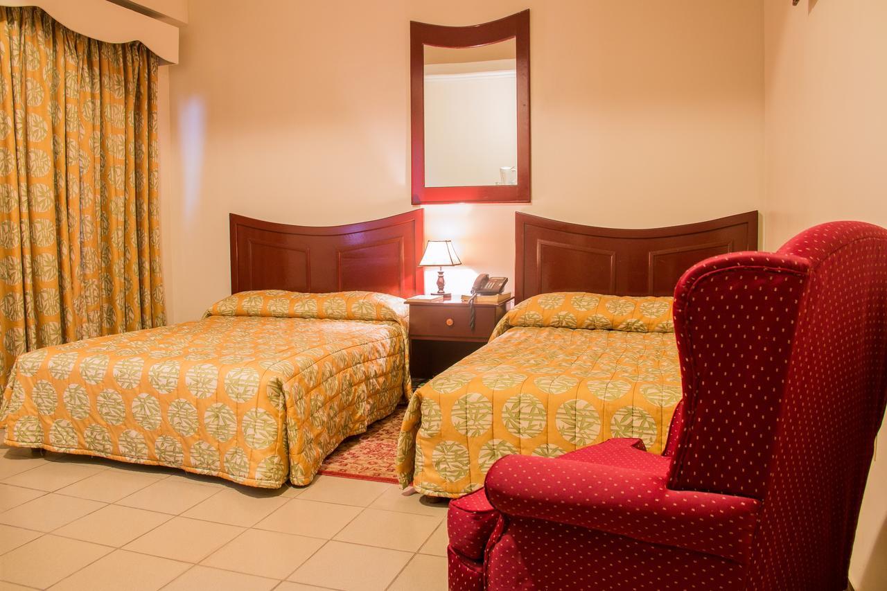 Regency Suites Hotel Georgetown Dış mekan fotoğraf